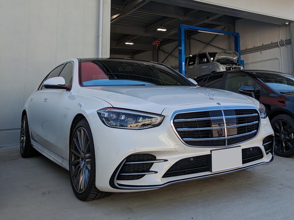 脇田ボデー風景ベンツ